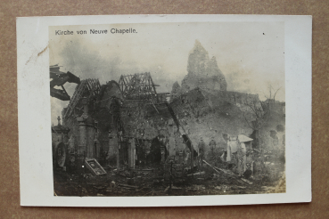 Ansichtskarte Foto AK Neuve Chapelle 1914-1918 Kirche zerstört Weltkrieg Friedhof Soldaten Ortsansicht Frankreich France 62 Pas de Calais